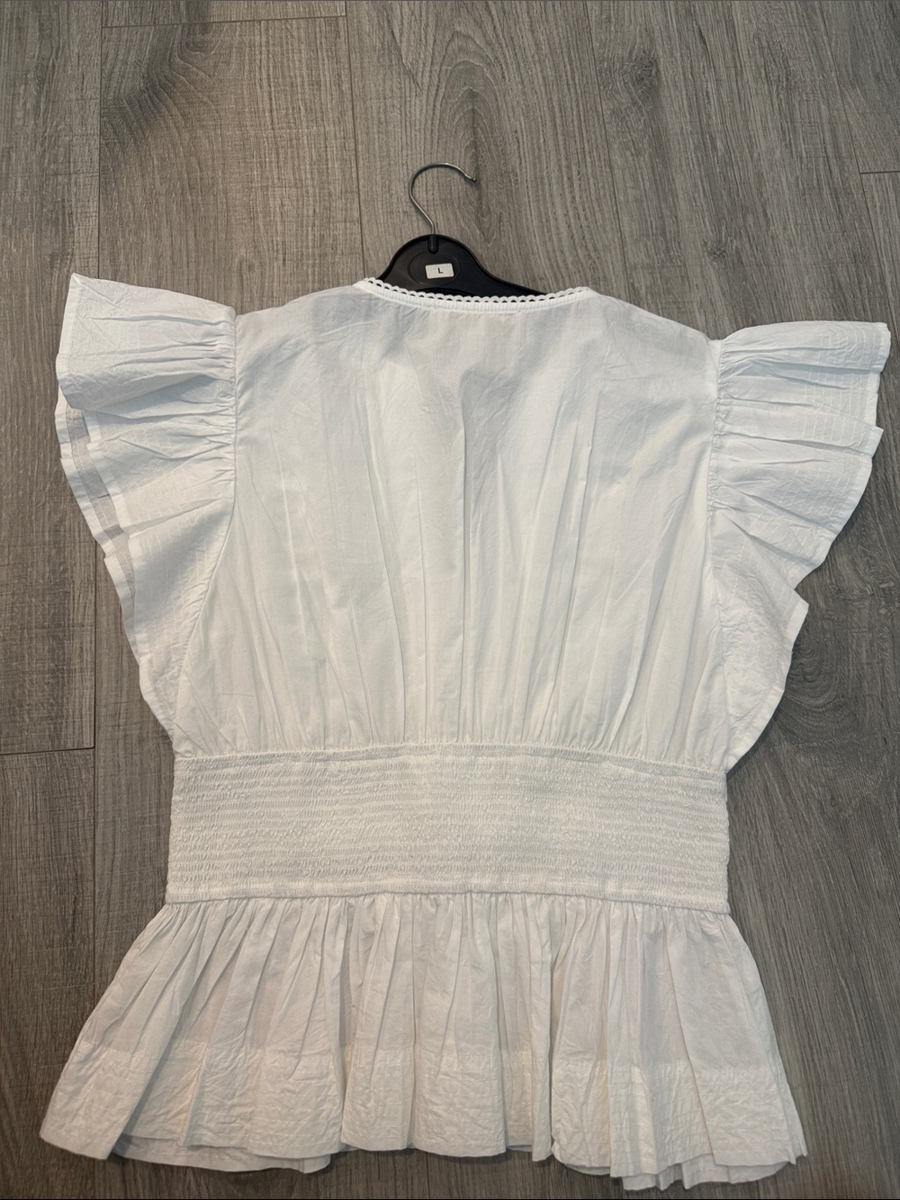 Love the label white cotton v neck  peplum top size S Only worn once. Like new! - Picture 3 of 4